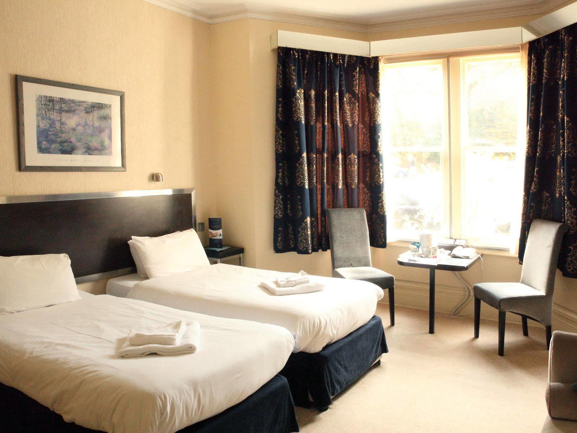 Tunbridge Wells Retreat Hotel Exterior photo