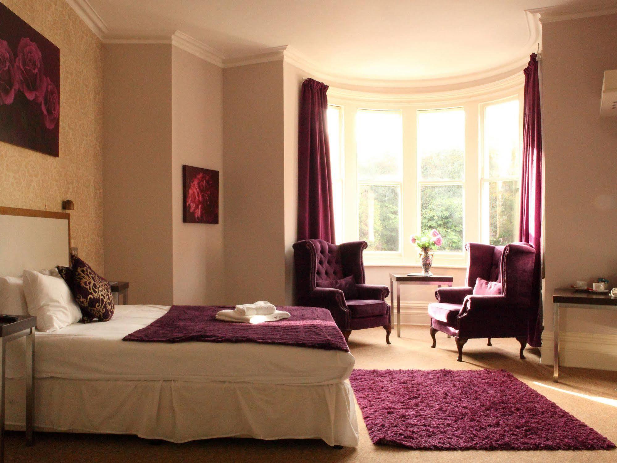 Tunbridge Wells Retreat Hotel Exterior photo
